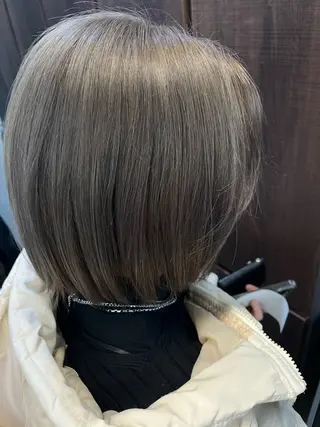 ショート カラー 🐈‍⬛多系統🕶 tsubura🖤のヘアスタイル