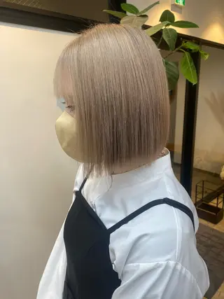 ショート カラー 🌼ハイライト透明感 🌼maiのヘアスタイル