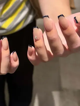 ネイル Li.ure -リユール-所属・【Li.ure】 saraのネイルデザイン