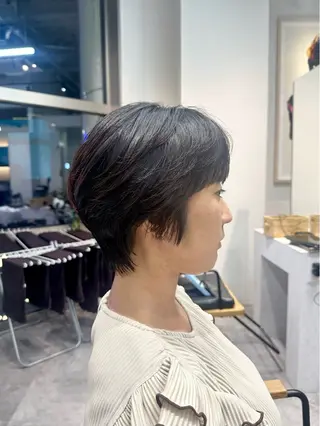 ショート ごとう さなのヘアスタイル