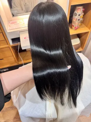 ロング 南 怜奈のヘアスタイル