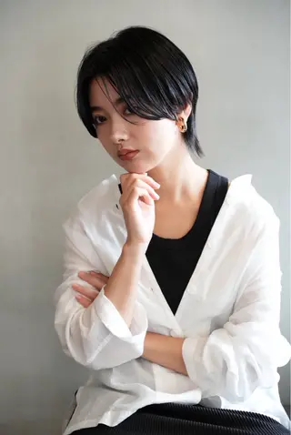 ショート カラー soigne 表参道【ソワネ】所属・八幡 空乃のヘアスタイル