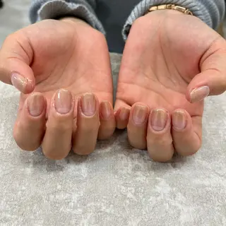 ネイル 大島 玲奈のネイルデザイン