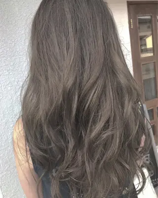 セミロング レイヤーカット匠 イソザキノリユキのヘアスタイル