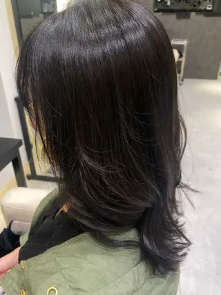 セミロング カラー コルソケーツー　梅田茶屋町(corso k-two)所属・🌿梅田パーマモデル 募集🌿三村さゆみのヘアスタイル