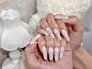 ネイル ✨Nailsalon Vi+✨のネイルデザイン