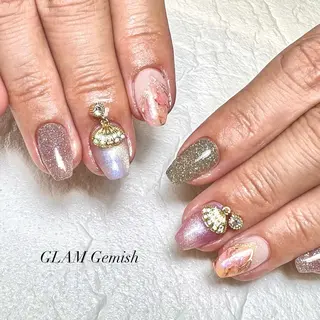 ネイル 藤崎 恵梨香のネイルデザイン