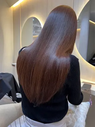 セミロング ❤️ブリーチなし💚 ダブルカラー平野実花のヘアスタイル