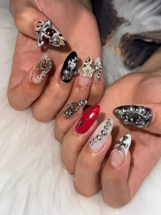 ネイル Nail Salon L'arc所属・💊大阪/心斎橋 moni🧠のネイルデザイン