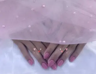 ネイル 𝓡𝓪𝓷𝓸𝓷 🎀izumiのネイルデザイン