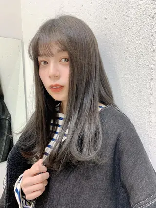 ロング カラー ヘアアレンジ SALOWIN原宿ash店所属・理想のハイトーンへ 🌙サイダサキのヘアスタイル