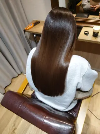 ロング youres センター南所属・今満 精二のヘアスタイル