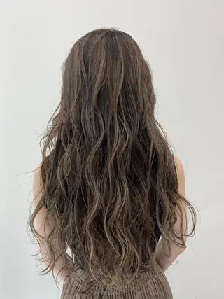 ロング 楽にキマる ⚔️夢生志(ゆうし)のヘアスタイル