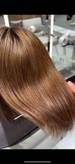 ミディアム レイヤーカット/高木 秀斗/メロ髪美容師のヘアスタイル