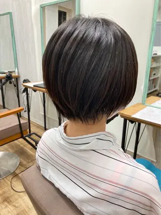ショート カラー TELAHAIR森川 憂一のヘアスタイル