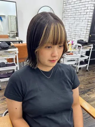 ミディアム カラー レイヤーカット韓国 暖色⭐︎KANAKOのヘアスタイル