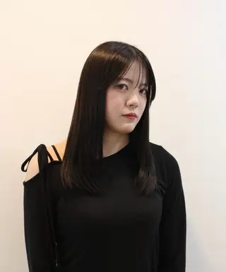 ミディアム カラー enrich / キタガワ カノンのヘアスタイル