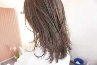 ロング カラー ショート/レイヤー なら石井知希のヘアスタイル