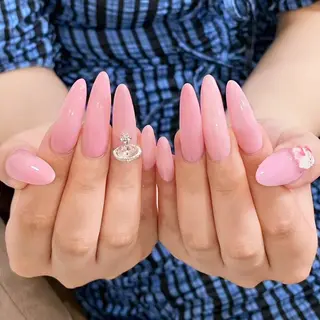 ネイル yu ri 🌹のネイルデザイン