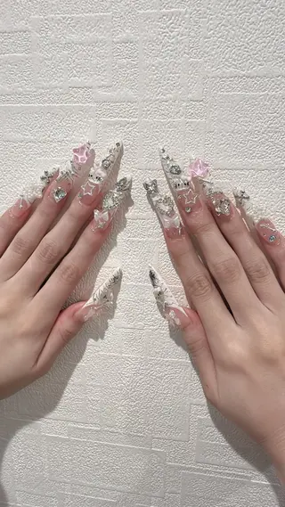 ネイル D-BEAUTY Nailsalonのネイルデザイン