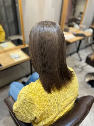 カラー 谷口 真衣のヘアスタイル