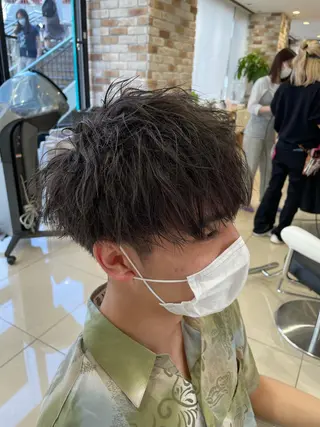 メンズ IwAsh中山所属・✂︎中山ブリーチ・ パーマ✂︎露木智也のヘアスタイル