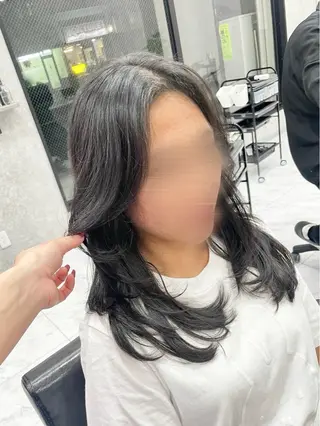 セミロング 🦋ハイトーン🦋 石山 希理🦋のヘアスタイル