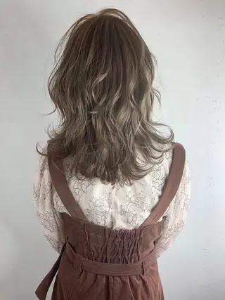 カラー 🪡 KIMU🪡🎀のヘアスタイル