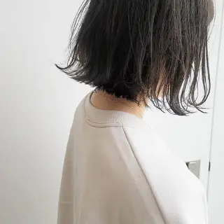 カラー ミディアム iplus✴ まつげ、眉毛、耳つぼのマツエク・マツパデザイン