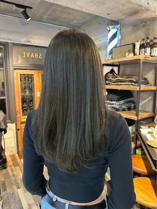 ロング カラー merry craftsman's factory所属・Hikari .のヘアスタイル