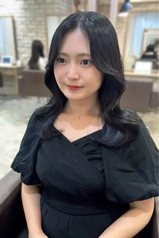 セミロング 韓国風🇰🇷 makoのヘアスタイル