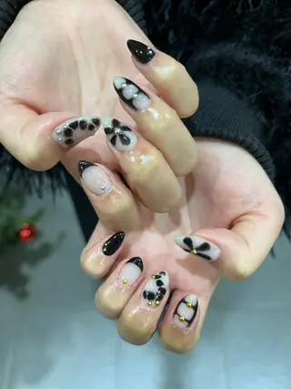 ネイル waka❤️✨ レイヤーボブ/ネイルのヘアスタイル