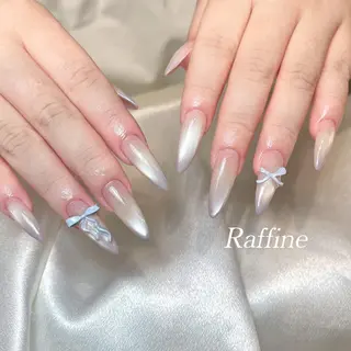 ネイル RAFFINE 月🦋🩵のネイルデザイン