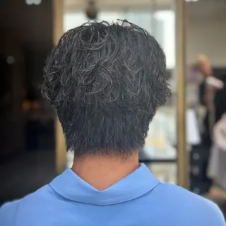 メンズ メンズ専門 💇🏻‍♂️大城のヘアスタイル
