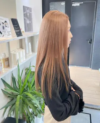 ロング カラー autre所属・大久保 ひでなりのヘアスタイル