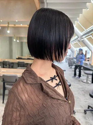 ショート ナチュラルカラー 𝙼𝙰𝙽𝙰のヘアスタイル