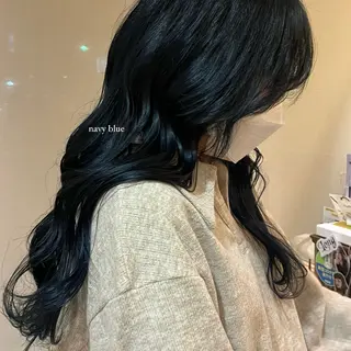 ロング カラー an.nico所属・レイヤー/透明感艶 カラー丸山ななほのヘアスタイル