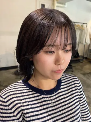 ミディアム カラー YUNA🍒 暖色カラーのヘアスタイル