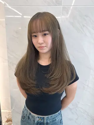 ロング カラー ケン トのヘアスタイル