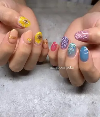 ネイル ﾈｲﾙﾙｰﾑﾘｯｶ 𝐦𝐚𝐲𝐮のネイルデザイン