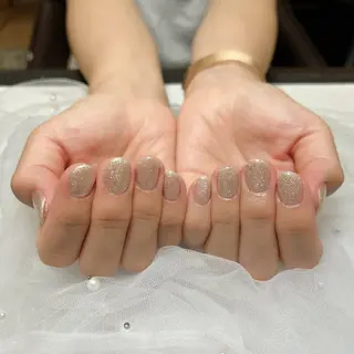 ネイル EmaNail天満橋店所属・EmaNail Risaのネイルデザイン