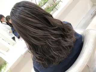 カラー 東梅田エリアカラー ヘアセットNo. 1のヘアスタイル