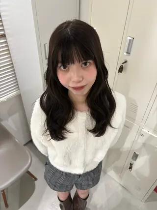 ロング カラー Graph./ oraのヘアスタイル