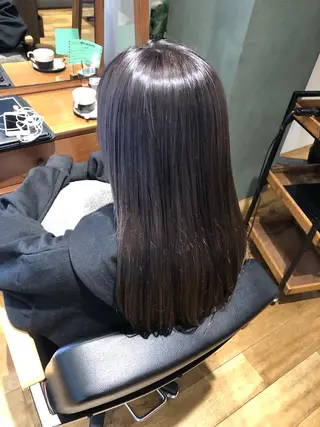 ロング カラー あらい なつみのヘアスタイル