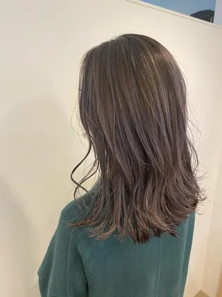 カラー 大迫 江梨のヘアスタイル