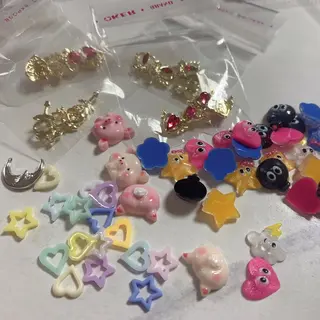 畠山 ゆいのネイルデザイン