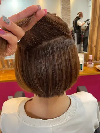 ショート カラー パーマ STAR RIVER所属・YUI/ ブリーチカラー🌷のヘアスタイル