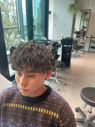ショート カラー パーマ メンズ 🔱メンズパーマ特化 🔱山下和輝のヘアスタイル