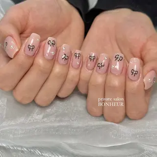 ネイル BONHEUR Annaのネイルデザイン