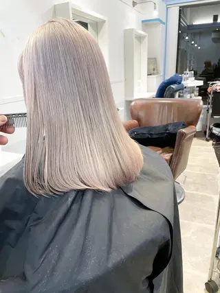 セミロング Lit所属・Lit.豊橋 夏目のヘアスタイル